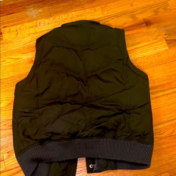 Vest - Picture 2 of 2